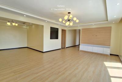 4 Bed Apartment with En Suite at Othaya Road