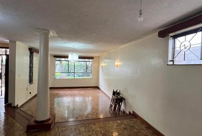 4 Bed Townhouse with En Suite in Lavington - 3