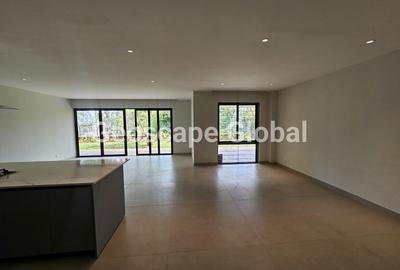 4 Bed Apartment with En Suite in Loresho - 4