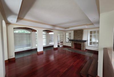 4 Bed Townhouse with En Suite at Kitisuru Road - 2