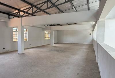 6,500 ft² Warehouse with Service Charge Included in Ruiru