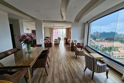 4 Bed Apartment with En Suite in Westlands Area - 2