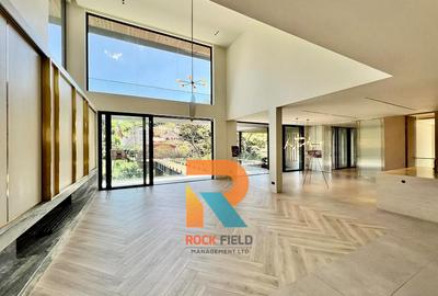 5 Bed Villa with En Suite in Kitisuru - 4