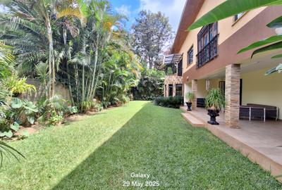 5 Bed Townhouse with En Suite at Kyuna Road - 2