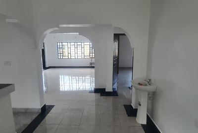 4 Bed House with En Suite in Ongata Rongai - 3