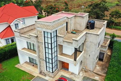 4 Bed Townhouse with En Suite in Kiambu Road