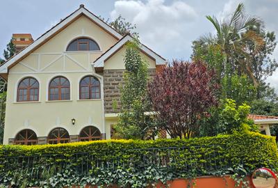 4 Bed Townhouse with En Suite at Lavington Green - 4