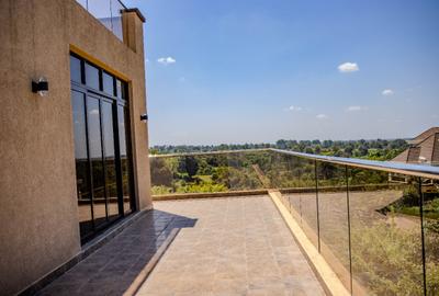 4 Bed House with En Suite at Riabai Road - 2