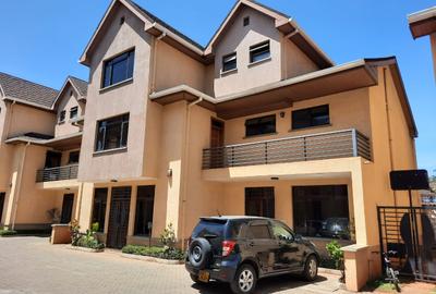 5 Bed Townhouse in Lavington