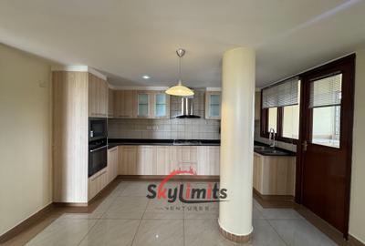 2 Bed Apartment with En Suite in Kileleshwa - 4