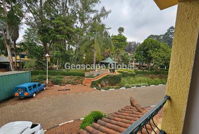 5 Bed Townhouse with En Suite in Kitisuru