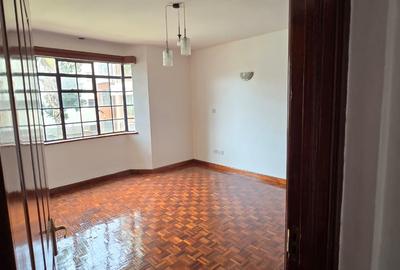 3 Bed House with En Suite in Kilimani