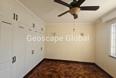 2 Bed House with En Suite in Runda