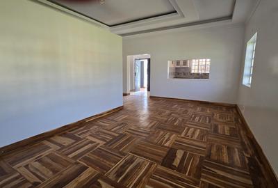 3 Bed House with En Suite in Runda - 4