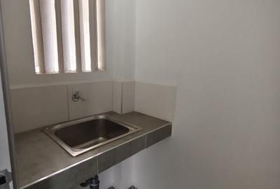2 Bed Apartment with Swimming Pool in Garden Estate - 4