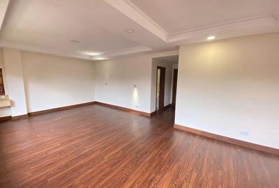 5 Bed Townhouse with En Suite at Spring Valley - 3