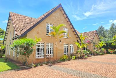 4 Bed House with En Suite in Runda