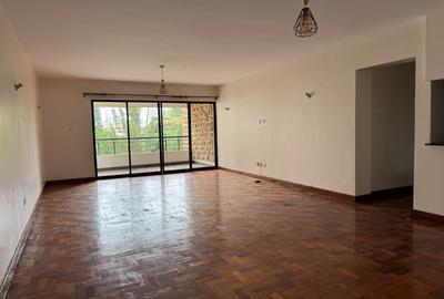 Serviced 3 Bed Apartment with En Suite in Kilimani - 2
