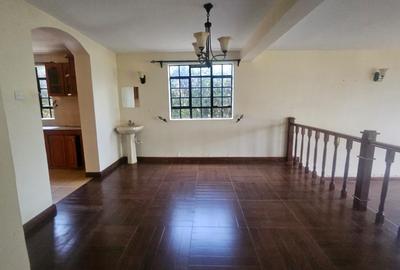 5 Bed Villa with En Suite in Runda - 3