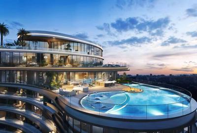 2 Bed Apartment with Swimming Pool in Riverside