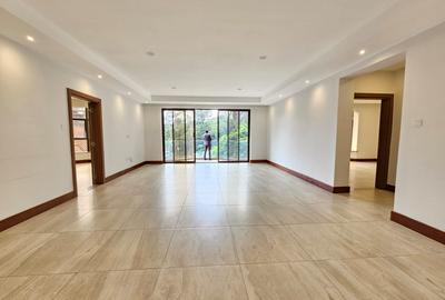 3 Bed Apartment with En Suite in Rhapta Road