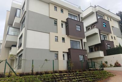 4 Bed Townhouse with En Suite at Two Rivers