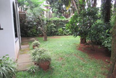 4 Bed Townhouse with En Suite at Riverside - 3