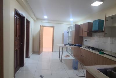 3 Bed Apartment with En Suite in Kilimani
