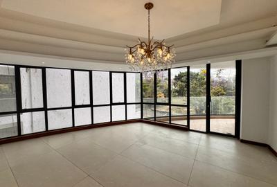 Serviced 3 Bed Apartment with En Suite in Riverside - 3