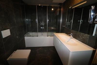 5 Bed Apartment with Swimming Pool in Kileleshwa - 2