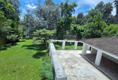 5 Bed House with En Suite in Gigiri