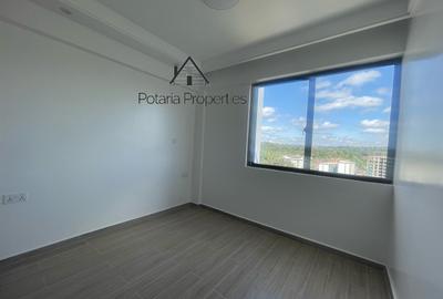 2 Bed Apartment with En Suite in Riverside