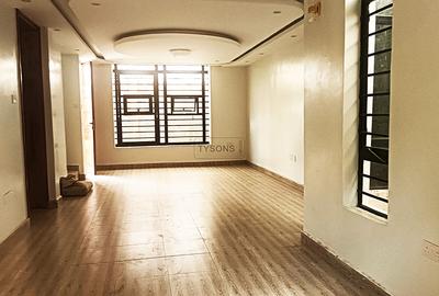 4 Bed House with En Suite in Utawala