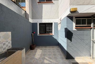 4 Bed Townhouse with En Suite in South C - 2