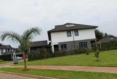 4 Bed Townhouse with Swimming Pool at Five Star Paradise - 2