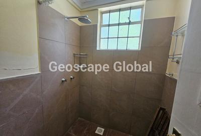 4 Bed House with En Suite in Lavington - 4