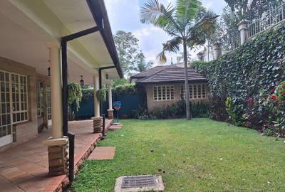 5 Bed Townhouse with En Suite in Lavington