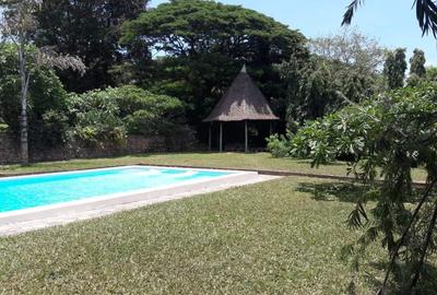 4 Bed Villa in Bamburi