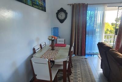 Serviced 2 Bed Apartment with En Suite at Links Road