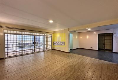 4 Bed Apartment in Parklands - 2