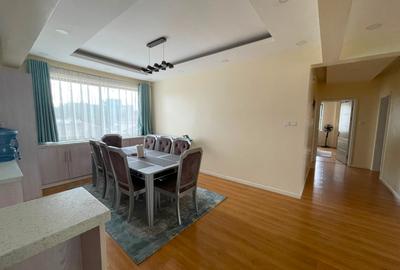 3 Bed Apartment with En Suite in Brookside - 2