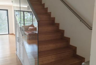 2 Bed Apartment with En Suite in Garden Estate