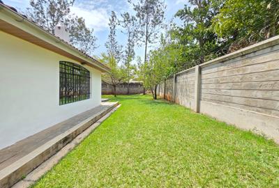 5 Bed House with En Suite in Runda - 4