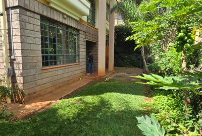 4 Bed Townhouse with En Suite at Brookside Garden - 2