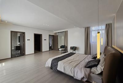 5 Bed House with Swimming Pool in Kamangu - 2