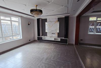 4 Bed House in Membley - 3