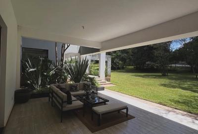5 Bed Townhouse with En Suite in Karen - 3