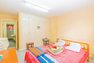 Commercial Property with Backup Generator in Nairobi CBD - 2