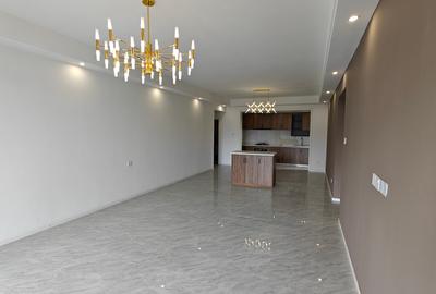 2 Bed Apartment with En Suite at Off Lenana Road