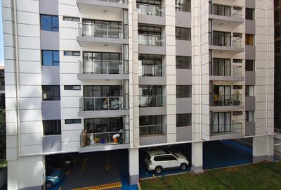 2 Bed Apartment with Gym in Kilimani - 3